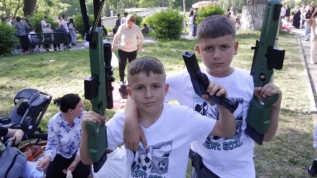 Baby Gun