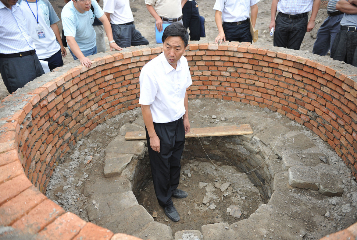 The Chinese Mayor