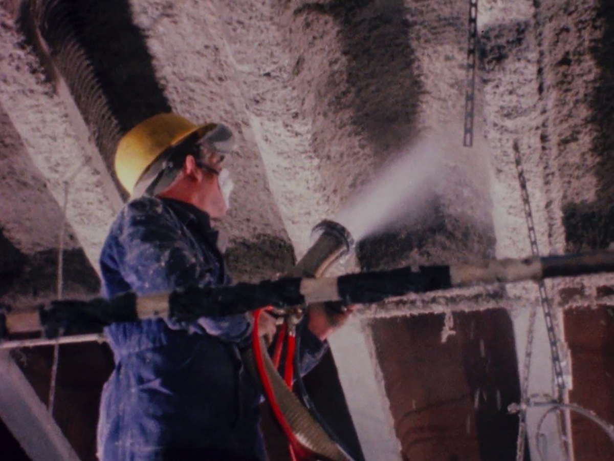 The Asbestos grave: Chronicle of a desaster foretold