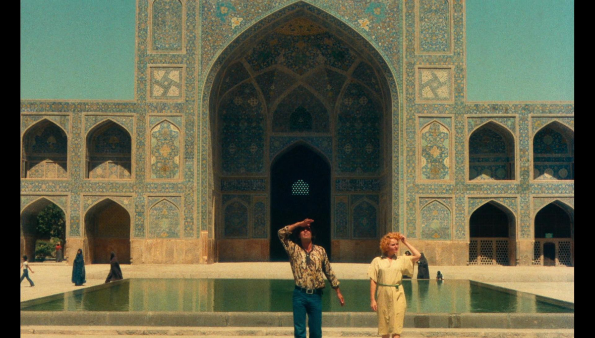 Plaisir D'amour en Iran