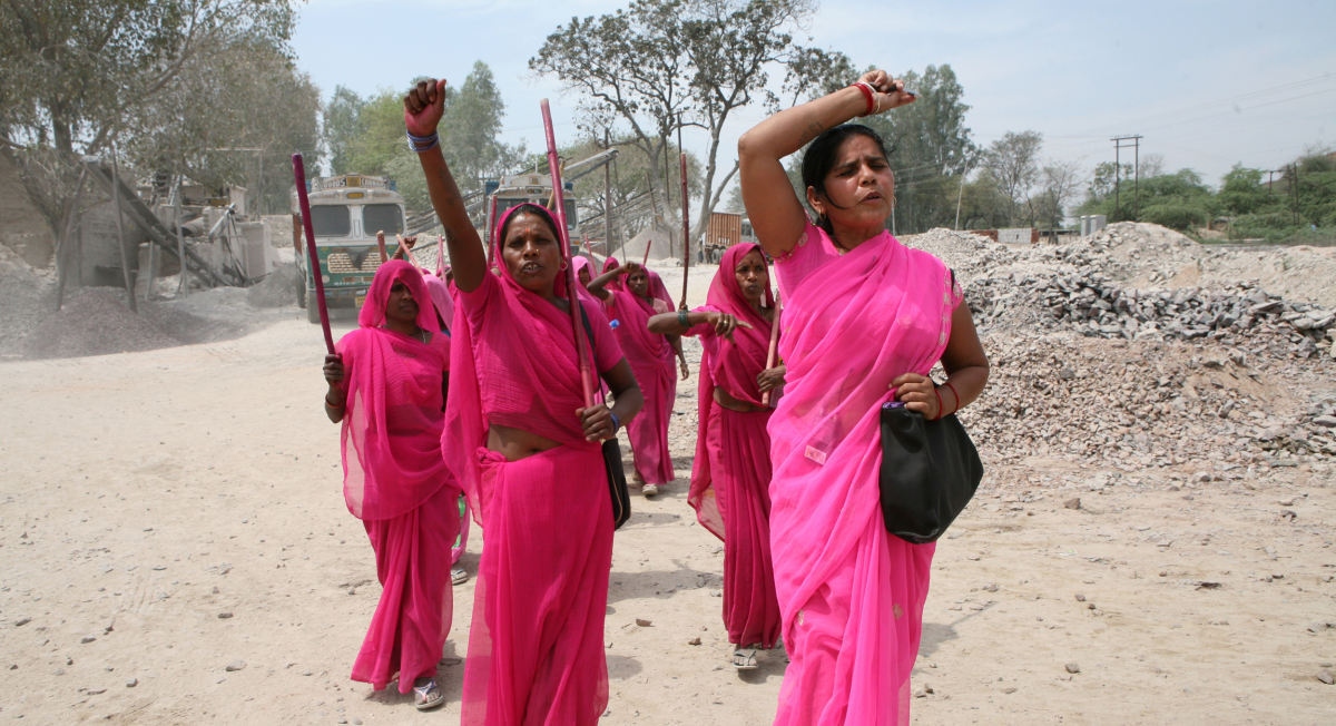 Gulabi Gang