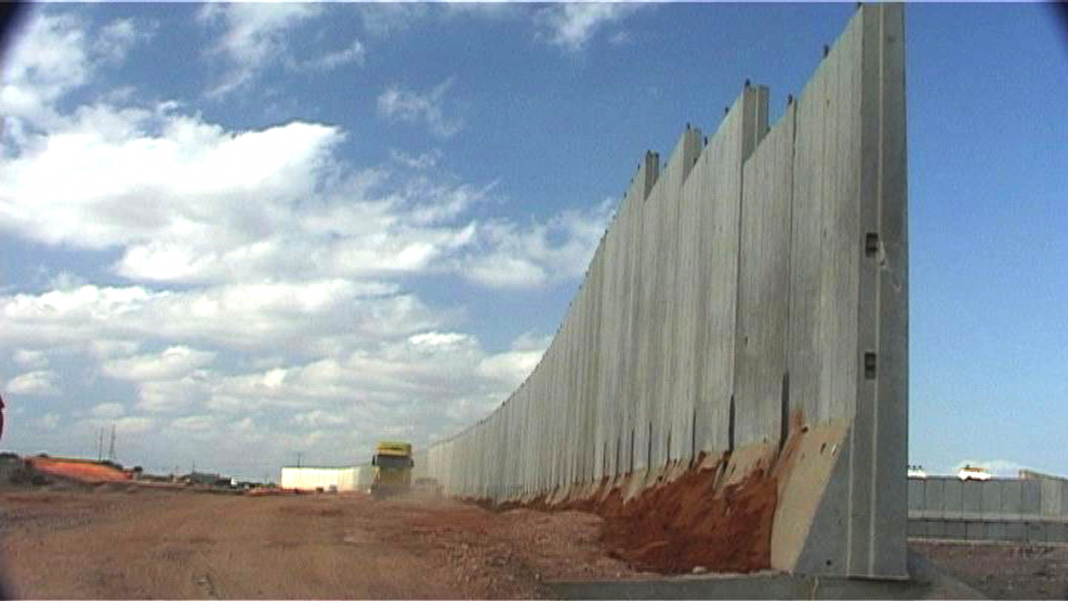 Route 181-Fragments of a Journey in Palestine-Israel (North)