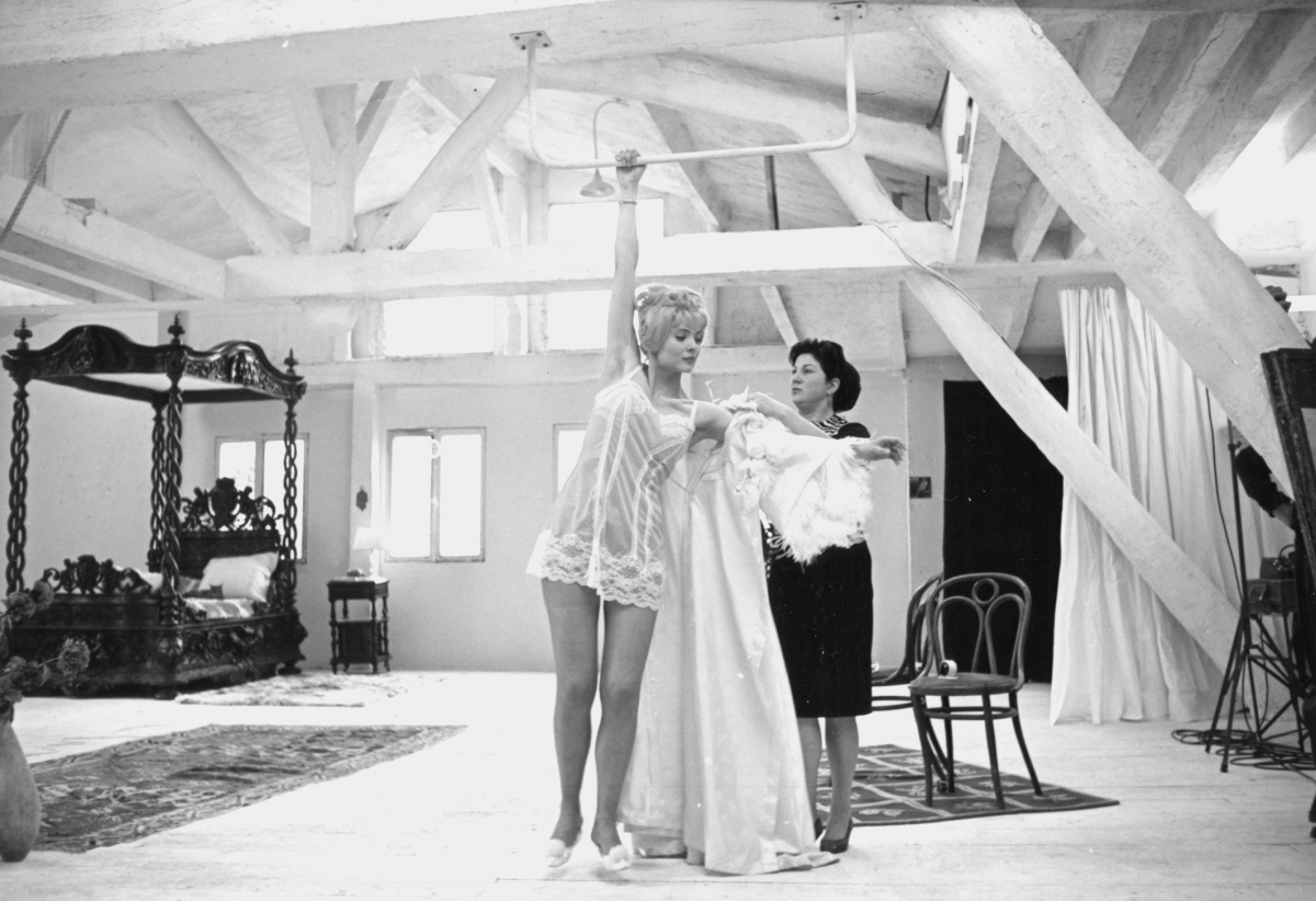 Cleo from 5 to 7