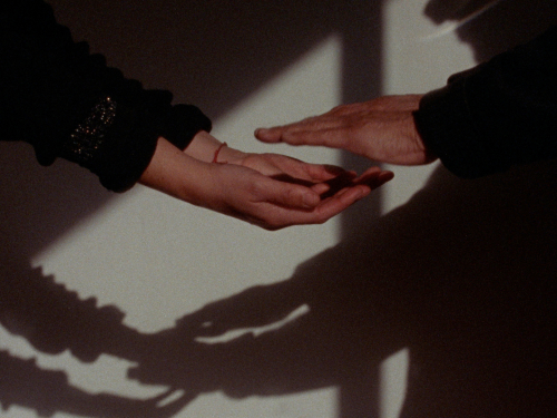 An Oscillating Shadow