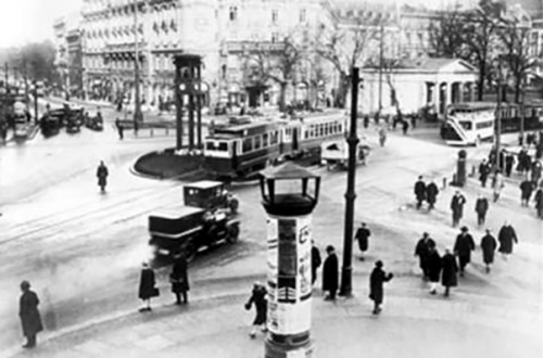 Berlin: Symphony of a Great City